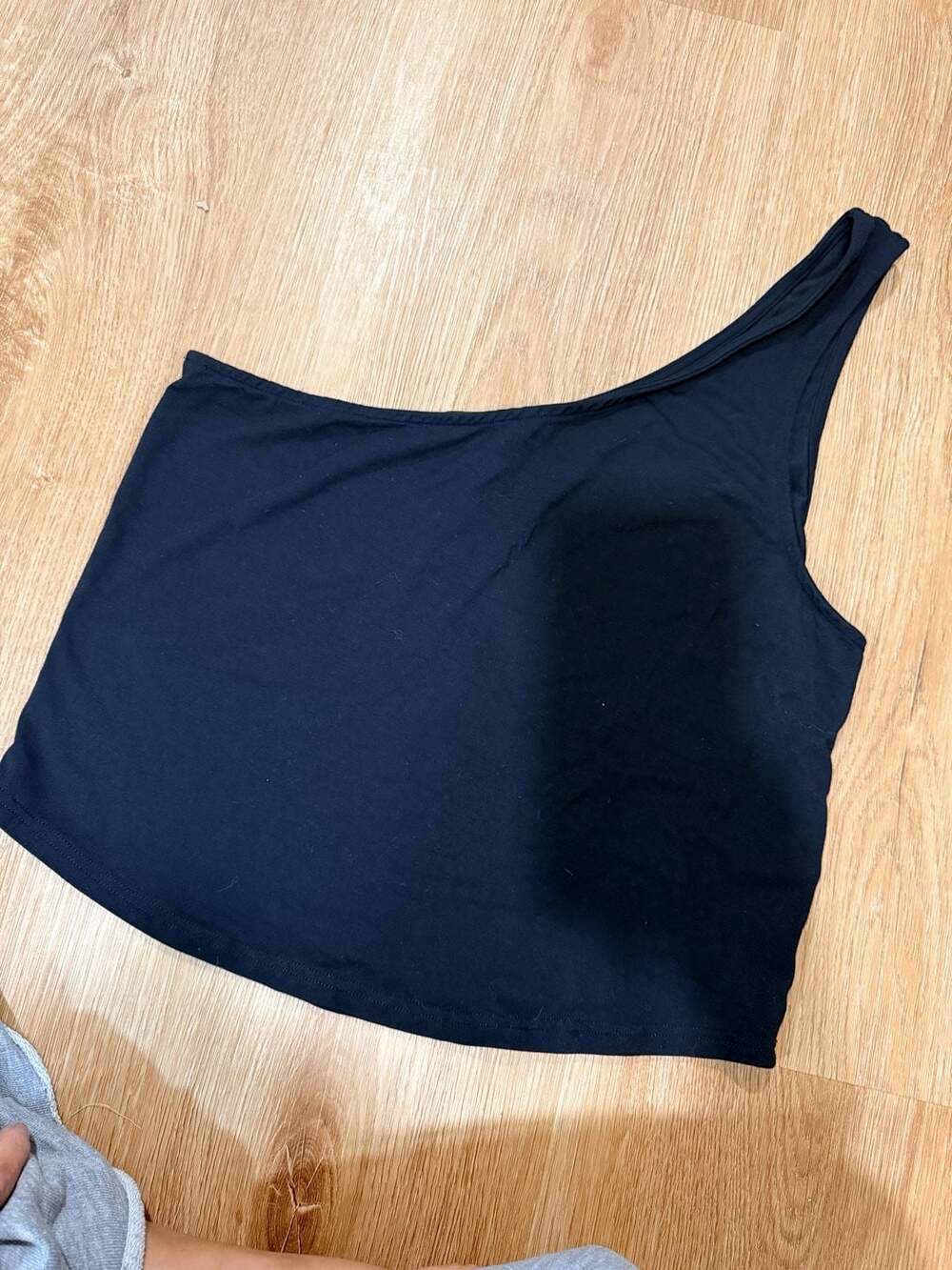 I.AM.GIA Black One Shoulder Crop Top Size XL
